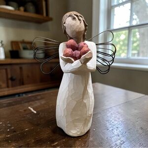 Willow Tree Good Health Angel Figurine Susan Lordi 2003 DEMDACO 5.5" Tall